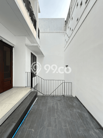 HOT DEAL! Dijual Rumah Premium di Cilandak, Jakarta Selatan, LT 225m² Luas Bangunan 420m² HOT DEAL! Dijual Rumah Premium di Cilandak, Jakarta Selatan, LT 225m² Luas Bangunan 420m²