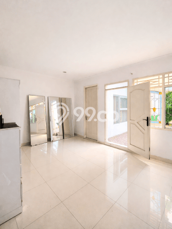 Hunian Mewah Dijual LT 189m2 di Tebet, Jakarta Selatan Hunian Mewah Dijual LT 189m2 di Tebet, Jakarta Selatan