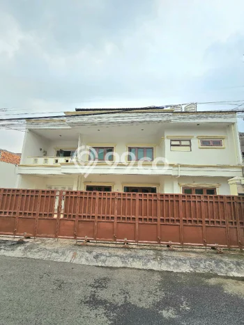 Siap Huni Rumah Mewah 6 Kamar di Tebet Dekat ke Mana Saja Siap Huni Rumah Mewah 6 Kamar di Tebet Dekat ke Mana Saja