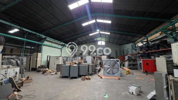Gudang Bagus Dijual LB 3600m2 Lokasi Strategis Bandung Area Cocok untuk Bisnis Gudang Bagus Dijual LB 3600m2 Lokasi Strategis Bandung Area Cocok untuk Bisnis