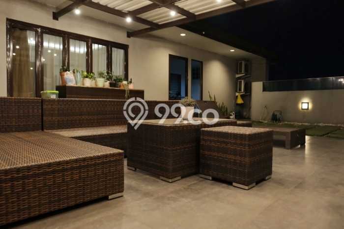 Jual Rumah Mewah Megah Dengan View Eksklusif di Garuda, Bandung Jual Rumah Mewah Megah Dengan View Eksklusif di Garuda, Bandung
