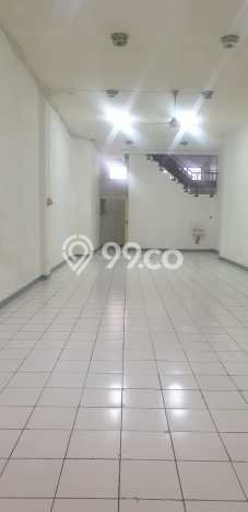 PRIME LOCATION! Ruko di Tegalega, Luas 450m², Area Bisnis, Lokasi Strategis PRIME LOCATION! Ruko di Tegalega, Luas 450m², Area Bisnis, Lokasi Strategis