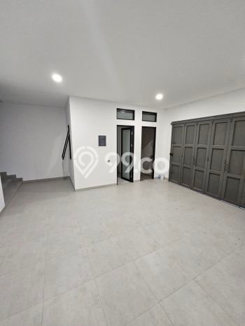 Hunian Mewah LB 500m2 Siap Huni Desain Elegan di Kota Baru Parahyangan, Bandung Hunian Mewah LB 500m2 Siap Huni Desain Elegan di Kota Baru Parahyangan, Bandung