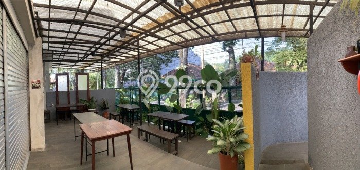 Rumah Luxury Modern Siap Huni di Sayap Dago Bandung Rumah Luxury Modern Siap Huni di Sayap Dago Bandung