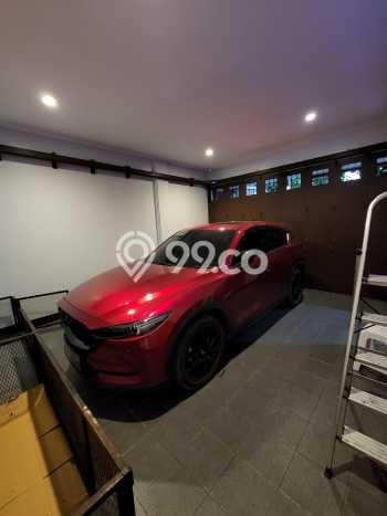 Rumah Elit Modern Tanpa Renovasi di BKR Bandung Rumah Elit Modern Tanpa Renovasi di BKR Bandung