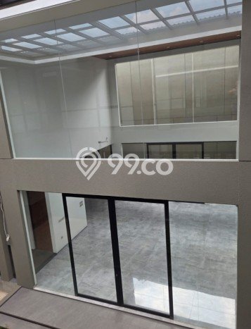 Rumah Mewah LB 580m2 Siap Huni Desain Elegan di Summarecon Bandung, Bandung Rumah Mewah LB 580m2 Siap Huni Desain Elegan di Summarecon Bandung, Bandung