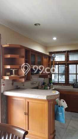 Rumah Elit Modern Tanpa Renovasi di Burangrang Bandung Rumah Elit Modern Tanpa Renovasi di Burangrang Bandung
