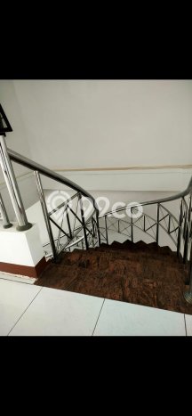 Rumah Elit Modern Tanpa Renovasi di Holis Cigondewah Bandung Rumah Elit Modern Tanpa Renovasi di Holis Cigondewah Bandung