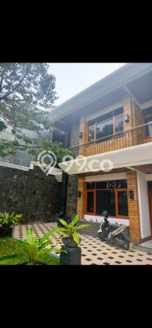 Rumah Elit Modern Tanpa Renovasi di Holis Cigondewah Bandung Rumah Elit Modern Tanpa Renovasi di Holis Cigondewah Bandung