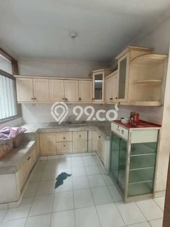 For Sale! Luxury House LT 200m2 Desain Elegan di Singgasana For Sale! Luxury House LT 200m2 Desain Elegan di Singgasana