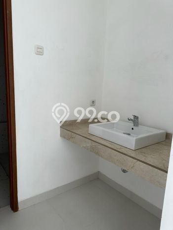 Rumah Luas Asri 3 KT Siap Pakai di Leuwi Panjang Bandung Rumah Luas Asri 3 KT Siap Pakai di Leuwi Panjang Bandung