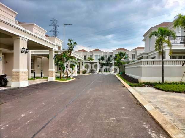 Dijual Rumah Mewah Elegan Dengan View Cantik di Buah Batu, Bandung Dijual Rumah Mewah Elegan Dengan View Cantik di Buah Batu, Bandung