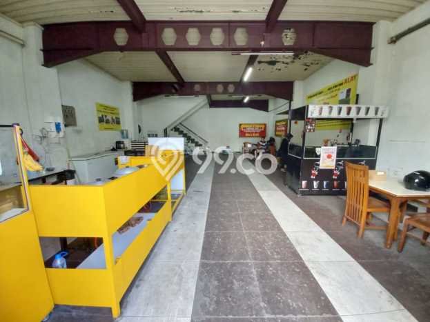Area Ramai! Ruko Dijual di Astanaanyar untuk Bisnis Luas Bangunan 540m2 Area Ramai! Ruko Dijual di Astanaanyar untuk Bisnis Luas Bangunan 540m2