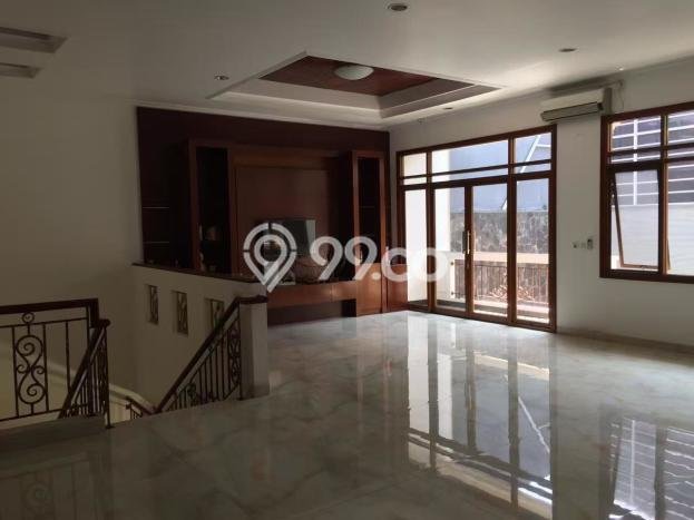 Hunian Elit LB 1100m2 Siap Pakai Desain Elegan di Mekar Wangi, Bandung Hunian Elit LB 1100m2 Siap Pakai Desain Elegan di Mekar Wangi, Bandung