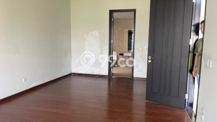 Jual Rumah Luas Megah Dengan View Eksklusif di Kota Baru Parahyangan, Bandung Jual Rumah Luas Megah Dengan View Eksklusif di Kota Baru Parahyangan, Bandung