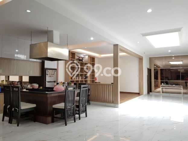 For Sale! Premium House LT 365m2 Desain Elegan di Kopo For Sale! Premium House LT 365m2 Desain Elegan di Kopo