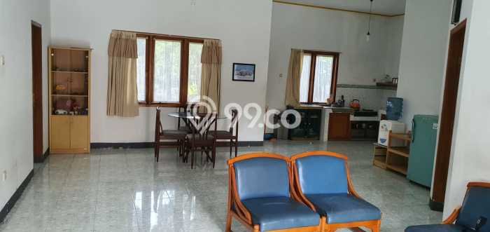 Vila Strategis Kawasan , Luas 250m2m², Dekat Bandung, Bandung Vila Strategis Kawasan , Luas 250m2m², Dekat Bandung, Bandung