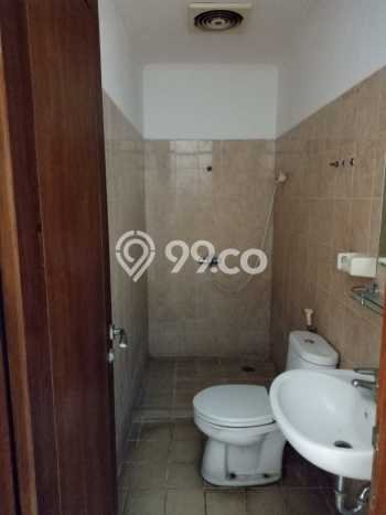 Ruko Bagus Dijual LB 180m2 Lokasi Strategis Bandung Area Cocok untuk Bisnis Ruko Bagus Dijual LB 180m2 Lokasi Strategis Bandung Area Cocok untuk Bisnis