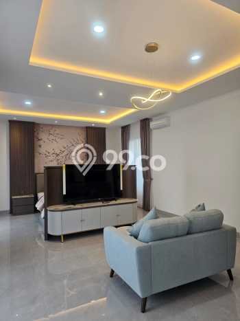 Hunian Elit LB 350m2 Siap Pakai Desain Elegan di Alam Sutera, Tangerang Hunian Elit LB 350m2 Siap Pakai Desain Elegan di Alam Sutera, Tangerang