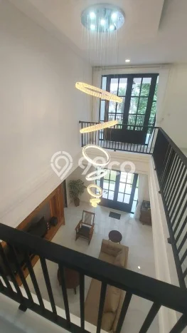 For Sale! Luxury House LT 270m2 Desain Modern di Modernland For Sale! Luxury House LT 270m2 Desain Modern di Modernland