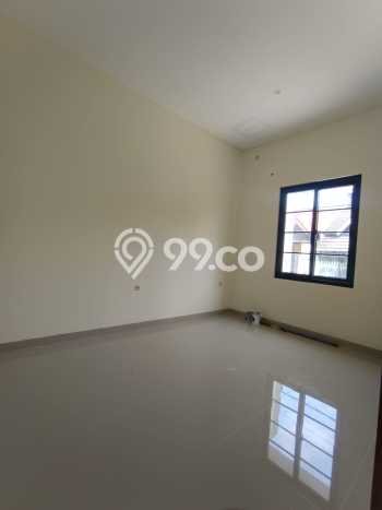 For Sale Hunian Rumah Terawat 2 KT di BSD Nusaloka, Tangerang For Sale Hunian Rumah Terawat 2 KT di BSD Nusaloka, Tangerang