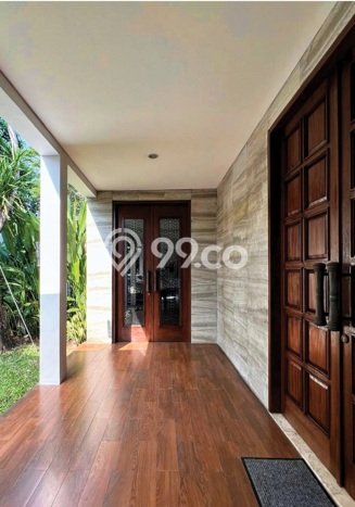Rumah Mewah LB 450m2 Siap Pakai Desain Elegan di Kemang, Jakarta Selatan Rumah Mewah LB 450m2 Siap Pakai Desain Elegan di Kemang, Jakarta Selatan