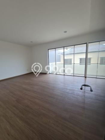 Rumah Luxury Modern Tanpa Renovasi di Golf Island Jakarta Utara Rumah Luxury Modern Tanpa Renovasi di Golf Island Jakarta Utara