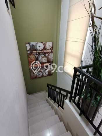For Sale! Premium House LT 239m2 Desain Elegan di Daan Mogot For Sale! Premium House LT 239m2 Desain Elegan di Daan Mogot