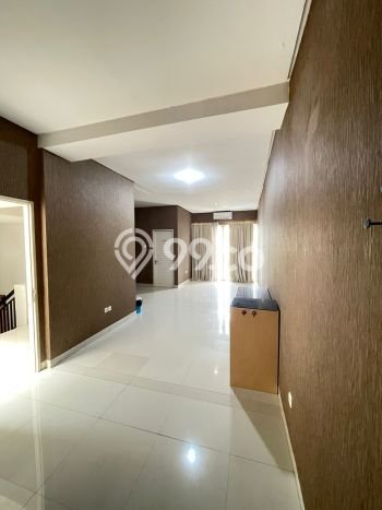 Jual Rumah Luas Megah Dengan View Cantik di Pantai Indah Kapuk, Jakarta Utara Jual Rumah Luas Megah Dengan View Cantik di Pantai Indah Kapuk, Jakarta Utara