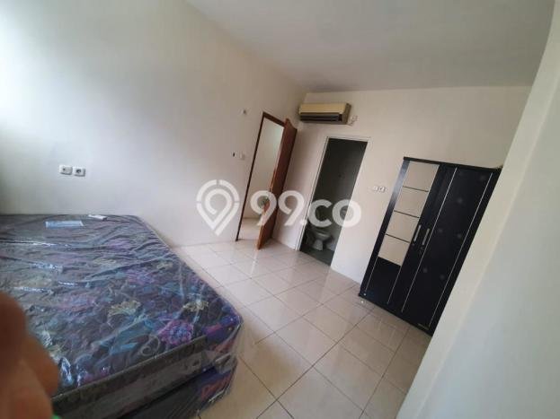 Unit Kost Dijual di Hayam Wuruk dengan 18 Kamar Kawasan Strategis Unit Kost Dijual di Hayam Wuruk dengan 18 Kamar Kawasan Strategis