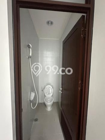 Disewakan! Rumah 3 Kamar Tidur &
2 Kamar Mandi di Pantai Indah Kapuk 2, Jakarta Utara Disewakan! Rumah 3 Kamar Tidur &
2 Kamar Mandi di Pantai Indah Kapuk 2, Jakarta Utara