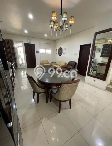 Jual Rumah Luas Elegan Dengan View Cantik di Puri Mansion, Jakarta Barat Jual Rumah Luas Elegan Dengan View Cantik di Puri Mansion, Jakarta Barat