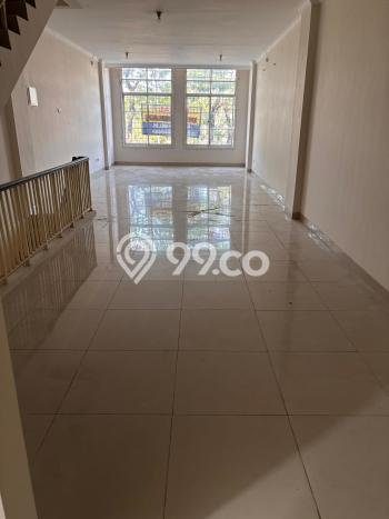 Ruko Usaha Dijual di Green Lake City Jakarta Barat LT 67m2 & LB 236m2 Ruko Usaha Dijual di Green Lake City Jakarta Barat LT 67m2 & LB 236m2