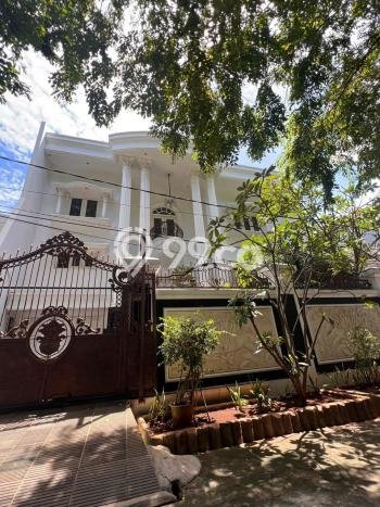 Dijual Rumah Mewah Megah Dengan View Eksklusif di Sunter, Jakarta Utara Dijual Rumah Mewah Megah Dengan View Eksklusif di Sunter, Jakarta Utara