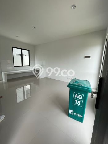 Rumah Luas Asri 2 KT Siap Pakai di Puri Indah Jakarta Barat Rumah Luas Asri 2 KT Siap Pakai di Puri Indah Jakarta Barat
