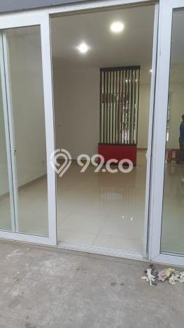 Siap Huni Rumah Mewah 4 Kamar di Cengkareng Dekat ke Mana Pun Siap Huni Rumah Mewah 4 Kamar di Cengkareng Dekat ke Mana Pun