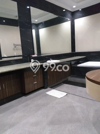 Disewakan! Rumah 6 Kamar Tidur &
7 Kamar Mandi di Sentul City, Bogor Disewakan! Rumah 6 Kamar Tidur &
7 Kamar Mandi di Sentul City, Bogor