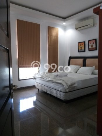 Disewakan! Rumah 6 Kamar Tidur &
7 Kamar Mandi di Sentul City, Bogor Disewakan! Rumah 6 Kamar Tidur &
7 Kamar Mandi di Sentul City, Bogor