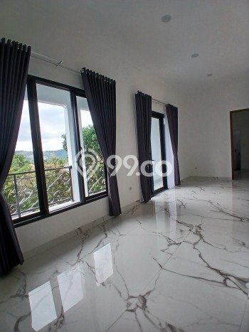 Rumah Elit Modern Tanpa Renovasi di Sentul City Bogor Rumah Elit Modern Tanpa Renovasi di Sentul City Bogor