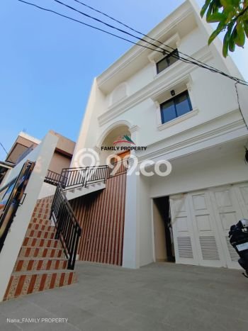 Hot Offer Hunian Mewah Ideal dan Luas di Kebayoran Lama, Jakarta Selatan Hot Offer Hunian Mewah Ideal dan Luas di Kebayoran Lama, Jakarta Selatan