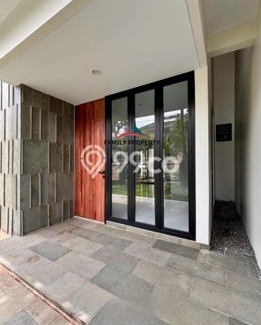 For Sale! Premium House LT 171m2 Desain Elegan di Permata Hijau For Sale! Premium House LT 171m2 Desain Elegan di Permata Hijau