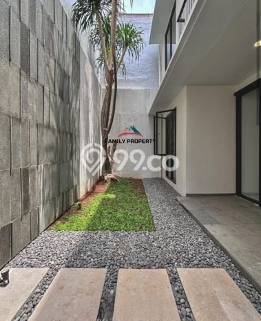 For Sale! Premium House LT 171m2 Desain Elegan di Permata Hijau For Sale! Premium House LT 171m2 Desain Elegan di Permata Hijau