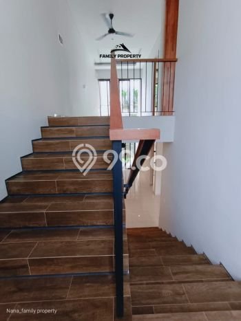 Rumah Luxury Modern Siap Huni di Permata Hijau Jakarta Selatan Rumah Luxury Modern Siap Huni di Permata Hijau Jakarta Selatan