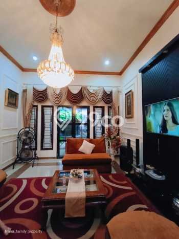 Rumah Elit Modern Tanpa Renovasi di Permata Hijau Jakarta Selatan Rumah Elit Modern Tanpa Renovasi di Permata Hijau Jakarta Selatan
