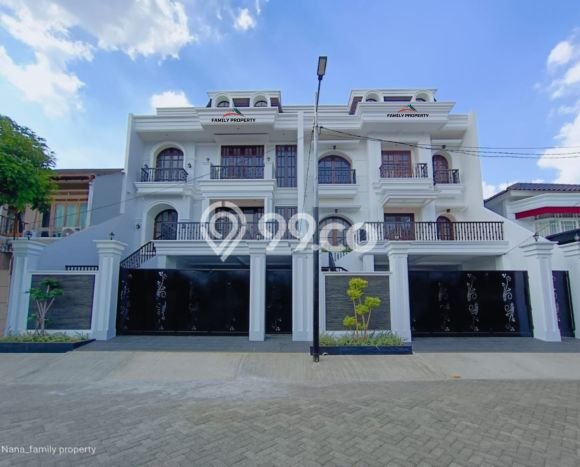 Dijual Rumah Mewah Exclusive di Pesanggrahan, Jakarta Selatan Dijual Rumah Mewah Exclusive di Pesanggrahan, Jakarta Selatan