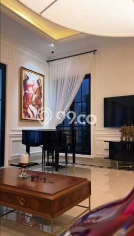 Rumah Luxury Modern Siap Huni di Pondok Indah Jakarta Selatan Rumah Luxury Modern Siap Huni di Pondok Indah Jakarta Selatan