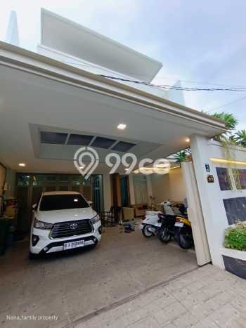 Dijual Rumah Premium dengan Fasilitas Sekitar Komplit di Kebon Jeruk, Jakarta Barat Dijual Rumah Premium dengan Fasilitas Sekitar Komplit di Kebon Jeruk, Jakarta Barat