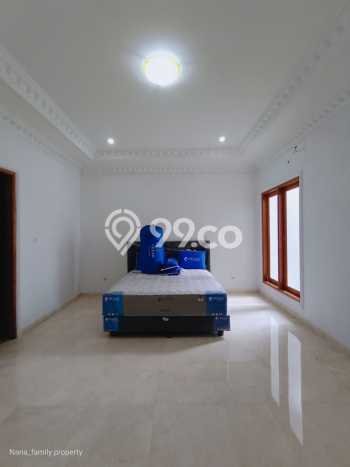Ready to Use! Premium House LT 216m2 Desain Modern di Veteran Ready to Use! Premium House LT 216m2 Desain Modern di Veteran