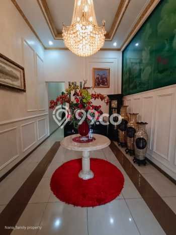 Rumah Elit Modern Tanpa Renovasi di Permata Hijau Jakarta Selatan Rumah Elit Modern Tanpa Renovasi di Permata Hijau Jakarta Selatan