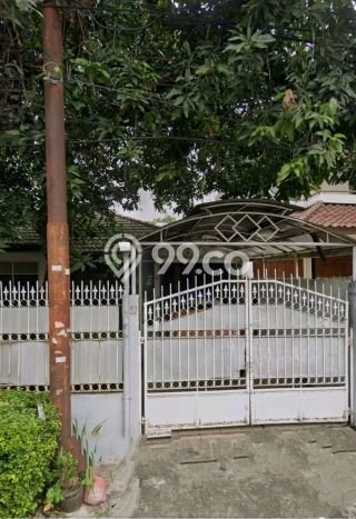 Rumah Mewah LB 150m2 Siap Huni Desain Elegan di Kedoya Baru, Jakarta Barat Rumah Mewah LB 150m2 Siap Huni Desain Elegan di Kedoya Baru, Jakarta Barat